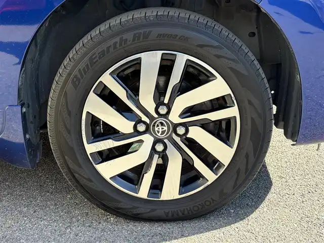 トヨタ パッソ モーダ　Gパッケージ 三重県 2018(平30)年 12.3万km ブラックマイカメタリック/ディープブルークリスタルマイカ ワンオーナー　/スマートアシストII/　・衝突警報機能(対車両・対歩行者)/　・衝突回避支援ブレーキ機能(対車両)/　・誤発進抑制制御機能/　・後方誤発進抑制制御機能/　・車線逸脱警報機能/　・先行者発進お知らせ機能/純正ナビ/　・Bluetooth/　・DTV/　・DVD/CD再生/　・録音/黒ルーフ/スマートキー/プッシュスタート/LEDヘッドライト/LEDフォグライト/オートライト/オートリトラクタブルミラー/ウィンカーミラー/ビルトインETC/革巻きステアリング/ステアリングスイッチ/アイドリングストップ/プライバシーガラス/フロアマット/横滑り防止機能/サイド/カーテンエアバック