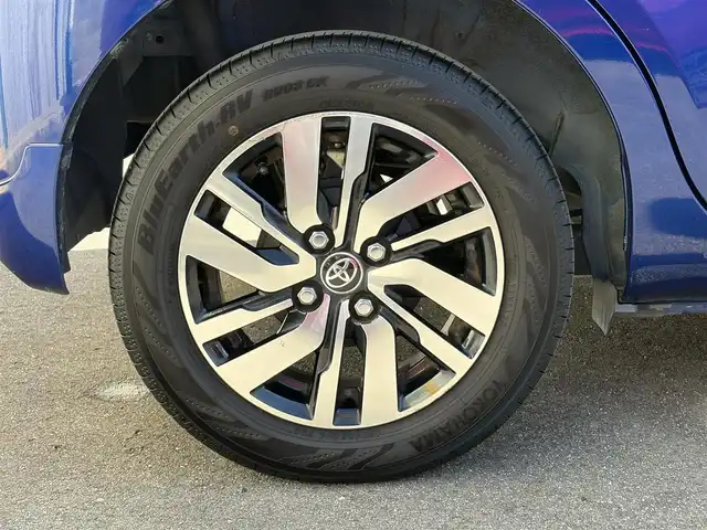 トヨタ パッソ モーダ　Gパッケージ 三重県 2018(平30)年 12.3万km ブラックマイカメタリック/ディープブルークリスタルマイカ ワンオーナー　/スマートアシストII/　・衝突警報機能(対車両・対歩行者)/　・衝突回避支援ブレーキ機能(対車両)/　・誤発進抑制制御機能/　・後方誤発進抑制制御機能/　・車線逸脱警報機能/　・先行者発進お知らせ機能/純正ナビ/　・Bluetooth/　・DTV/　・DVD/CD再生/　・録音/黒ルーフ/スマートキー/プッシュスタート/LEDヘッドライト/LEDフォグライト/オートライト/オートリトラクタブルミラー/ウィンカーミラー/ビルトインETC/革巻きステアリング/ステアリングスイッチ/アイドリングストップ/プライバシーガラス/フロアマット/横滑り防止機能/サイド/カーテンエアバック