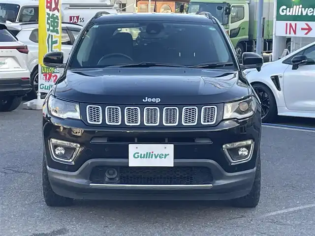 クライスラー・ジープ ジープ コンパス リミテッド 愛知県 2021(令3)年 3.7万km 黒 /禁煙//メーカーナビ//BT/USB/AUX/フルセグ//バックカメラ//黒革シート//前席パワーシート//前席シートヒーター//ALPINEサウンドシステム//BRUT16インチAW//ホワイトレタータイヤ//パワーバックドア//前後ドライブレコーダー//ETC2.0//ACC/BSM//自動緊急ブレーキ//レーンセンス//側面距離警告//電子制御パーキングブレーキ//MTモード付AT//LEDオートライト//フロントフォグ/リアフォグ//照明付きバニティミラー//自動防眩ルームミラー//純正フロアマット//純正ドアバイザー//スペアスマートキー//スペアタイヤ//新車時保証書//取扱説明書