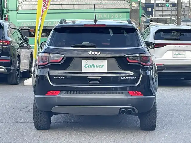 クライスラー・ジープ ジープ コンパス リミテッド 愛知県 2021(令3)年 3.7万km 黒 /禁煙//メーカーナビ//BT/USB/AUX/フルセグ//バックカメラ//黒革シート//前席パワーシート//前席シートヒーター//ALPINEサウンドシステム//BRUT16インチAW//ホワイトレタータイヤ//パワーバックドア//前後ドライブレコーダー//ETC2.0//ACC/BSM//自動緊急ブレーキ//レーンセンス//側面距離警告//電子制御パーキングブレーキ//MTモード付AT//LEDオートライト//フロントフォグ/リアフォグ//照明付きバニティミラー//自動防眩ルームミラー//純正フロアマット//純正ドアバイザー//スペアスマートキー//スペアタイヤ//新車時保証書//取扱説明書