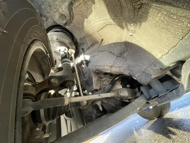 トヨタ ヴォクシー ZS 煌Ⅲ 滋賀県 2021(令3)年 4.1万km ホワイトパールクリスタルシャイン 両側パワースライドドア/社外9インチナビ/(AM/FM/CD/DVD/Bluetooth/USB/HDMI/SD)/前後ドライブレコーダー/バックカメラ/ETC/プリクラッシュブレーキアシスト/レーンキープアシスト/アイドリングストップ/クルーズコントロール/横滑り防止装置/コーナーセンサー/革巻きステアリング/ステアリングスイッチ/LEDヘッドライト/フロントフォグ/オートマチックハイビーム/後席エアコン/後席サンシェード/純正ドアバイザー/ISOFIX対応/プッシュスタート/スマートキー/ECOモード