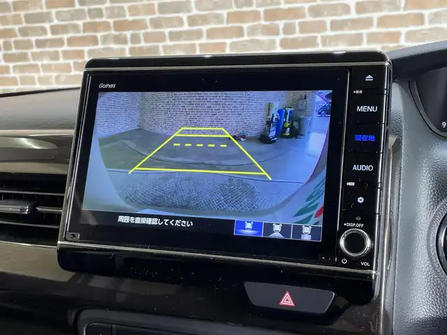 ホンダ Ｎ ＢＯＸ L 岩手県 2022(令4)年 1.2万km プレミアムアイボリーパールⅡ ４WD/両側パワースライドドア/コーディネートスタイル/ホンダセンシング/衝突軽減ブレーキ/誤発進抑制機能/路外逸脱抑制機能/渋滞追従機能付きアダプティブクルーズコントロール/車線維持支援機能/オートハイビーム/先行車発信お知らせ機能/標識認識機能/オートブレーキホールド機能/横滑り防止装置/アイドリングストップ/パーキングセンサー/アレルクリーンプラスシート/前席シートヒーター/ロールサンシェード/シートバックテーブル/純正8インチナビ/フルセグTV/バックカメラ/ドライブレコーダー/フルLEDヘッドライト/14インチスチールホイール　純正センターキャップ付き