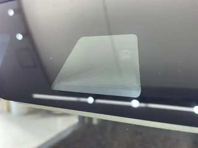 ホンダ Ｎ ＢＯＸ L 岩手県 2022(令4)年 1.2万km プレミアムアイボリーパールⅡ ４WD/両側パワースライドドア/コーディネートスタイル/ホンダセンシング/衝突軽減ブレーキ/誤発進抑制機能/路外逸脱抑制機能/渋滞追従機能付きアダプティブクルーズコントロール/車線維持支援機能/オートハイビーム/先行車発信お知らせ機能/標識認識機能/オートブレーキホールド機能/横滑り防止装置/アイドリングストップ/パーキングセンサー/アレルクリーンプラスシート/前席シートヒーター/ロールサンシェード/シートバックテーブル/純正8インチナビ/フルセグTV/バックカメラ/ドライブレコーダー/フルLEDヘッドライト/14インチスチールホイール　純正センターキャップ付き