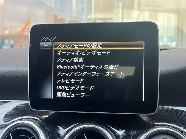 メルセデス・ベンツ ＣＬＡ１８０