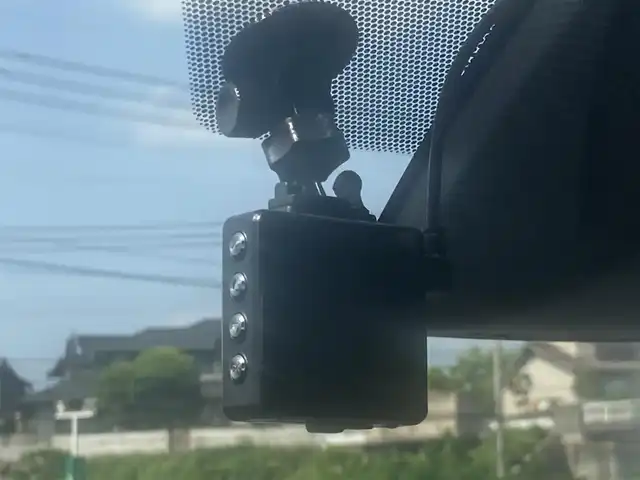 トヨタ ヴォクシー ZS 煌 岡山県 2018(平30)年 5.6万km ブラック 純正9インチナビ（NSZT-Y66T）/AMFM/CD/BT/USB/HDMI/フルセグ/バックカメラ/ETC/両側パワースライドドア/前方ドライブレコーダー/MT付きAT/クルーズコントロール/プリクラッシュセーフティシステム/LDA/LEDヘッドライト/オートハイビーム/純正AW/純正フロアマット/保証書/取扱説明書/スペアキー