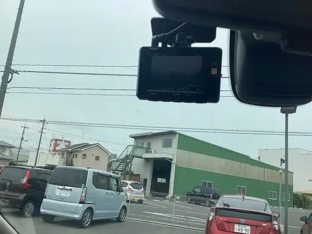 日産 セレナ ハイウェイスターVセレクションⅡ 岡山県 2017(平29)年 8.6万km ダイヤモンドブラック 社外９インチメモFリーナビ/フルセグ/バックカメラ/全方位カメラ/後席フリップダウンモニター/ビルトインETC/プロパイロット/R両側パワースライド/前後ドラレコ/革調シートカバー