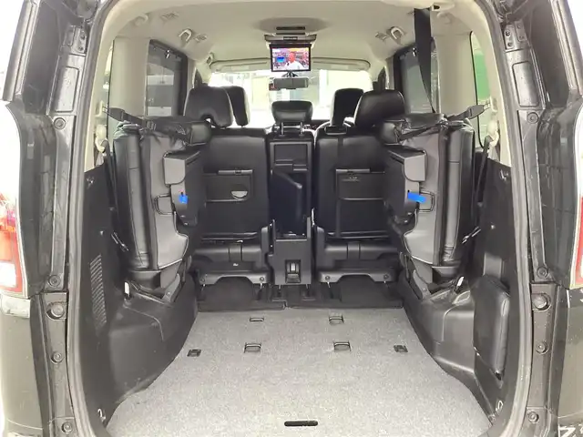 日産 セレナ ハイウェイスターVセレクションⅡ 岡山県 2017(平29)年 8.7万km ダイヤモンドブラック 社外９インチメモFリーナビ/フルセグ/バックカメラ/全方位カメラ/後席フリップダウンモニター/ビルトインETC/プロパイロット/R両側パワースライド/前後ドラレコ/革調シートカバー