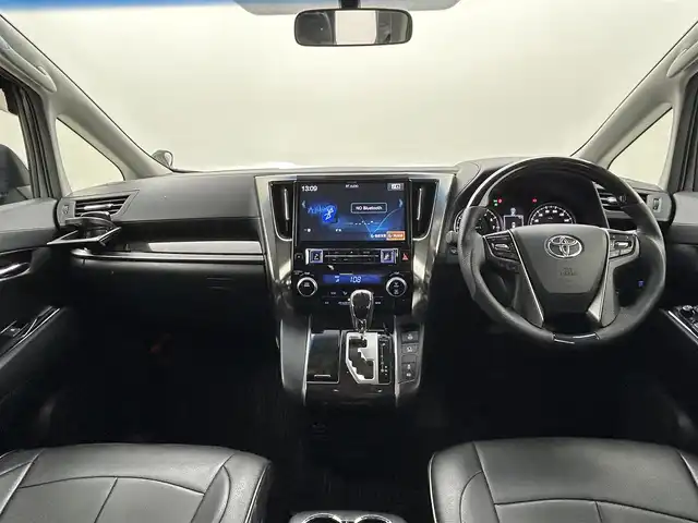 トヨタ ヴェルファイア Z Aエディション 熊本県 2017(平29)年 9.3万km バーニングブラッククリスタルシャインガラスフレーク 禁煙車/アルパインナビ（フルセグ・ＢＴ・ＳＤ・ＣＤ・ＤＶＤ）/アルパイン後席モニター/バックカメラ/ビルトインＥＴＣ　/クルーズコントロール/両側パワースライドドア　/前後クリアランスソナー/横滑り防止/2列目オットマン/純正フロアマット/純正１８インチAW/オートライト/LEDヘッドライト/フォグライト/スマートキー/プッシュスタート/スペアキー1本/保証書/取扱説明書