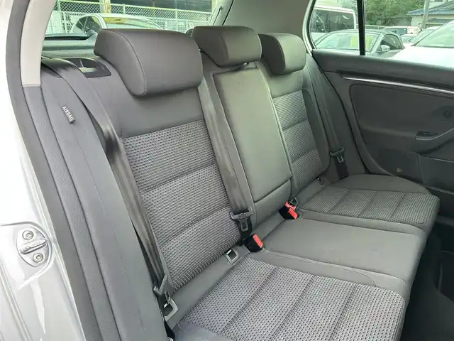フォルクスワーゲン ゴルフ GT TSI 和歌山県 2008(平20)年 6.7万km シルバー clarion7インチナビ/＜フルセグTV/FM/AM/SD/CD＞/ETC/ターボ/スーパーチャージャー/クルーズコントロール(追従なし)/横滑り防止装置/純正フロアマット/純正17インチアルミホイール/取扱説明書/保証書