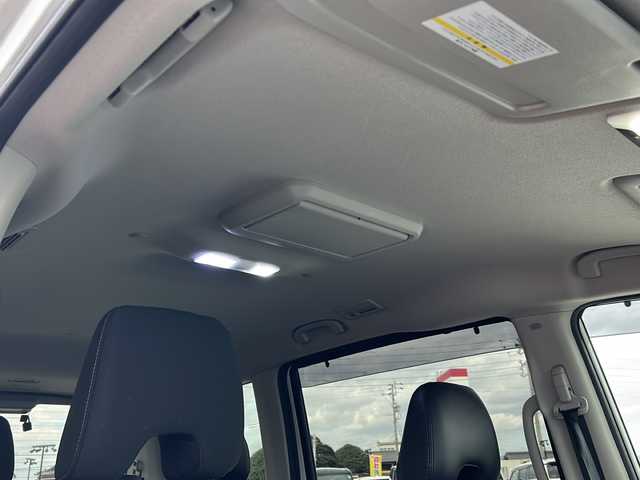 日産 セレナ e－パワー ハイウェイスター V 岐阜県 2020(令2)年 3.4万km ブリリアントホワイトパール 登録時走行距離33524km/純正ナビ/Bluetooth/フルセグTV/プロパイロット/両側パワースライドドア/フリップダウンモニター/アラウンドビューモニター/バックカメラ/禁煙車/コーナーセンサー/BSM/BSW/BSI/LDW/LDP/エマージェンシーブレーキ/デジタルインナーミラー/電動パーキングブレーキ/3列シート/LEDヘッドライト/フォグランプ/オートライト/レーダークルーズコントロール/前後ドライブレコーダー/純正16インチAW/ウインカーミラー/ワンオーナー/ビルトインETC/プッシュスタート/ステアリングスイッチ/純正フロアマット/純正ドアバイザー/スマートキースペア/保証書/取扱説明書