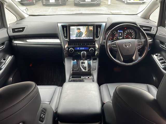 トヨタ アルファード S Cパッケージ 宮崎県 2019(令1)年 3.2万km ホワイトパールクリスタルシャイン SDナビ Bluetooth バックカメラ フルセグTV 両側パワースライドドア 後席用モニター ハンドルヒーター ETC 前席シートヒーター 全席パワーシート 前後コーナーセンサー CDチェンジャー ムーンレール 後ろ窓全てカーテン付き 純正アルミホイール 純正フロアマット LEDライト オートライト オートハイビーム 衝突軽減システム パワーウィンドウ パワーステアリング