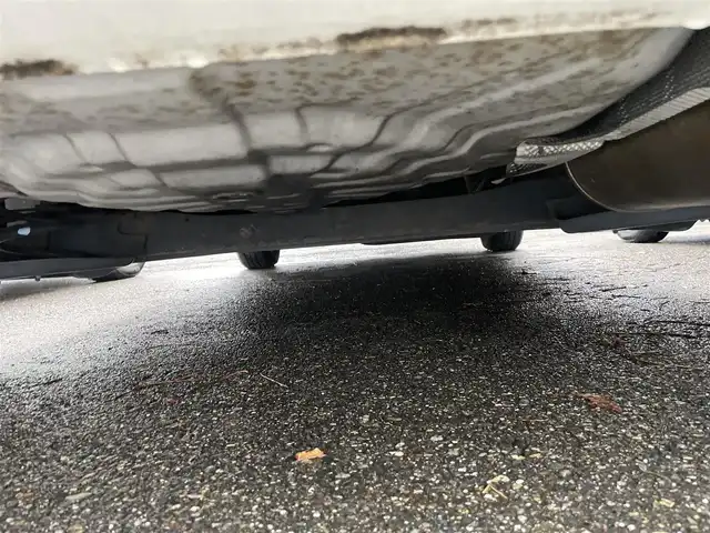 日産 ノート X DIG－S 新潟県 2013(平25)年 16.9万km ブリリアントホワイトパール ワンオーナー/純正ホイール装着/ドアバイザー/プッシュスタート/ETC/純正フロアマット/ECOモード/電動格納ドアミラー/レベライザー