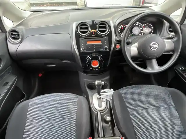 日産 ノート X DIG－S 新潟県 2013(平25)年 16.9万km ブリリアントホワイトパール ワンオーナー/純正ホイール装着/ドアバイザー/プッシュスタート/ETC/純正フロアマット/ECOモード/電動格納ドアミラー/レベライザー