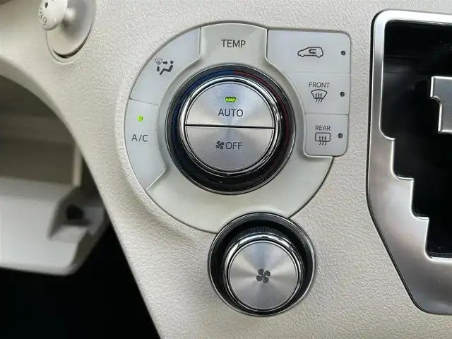 トヨタ シエンタ G 新潟県 2015(平27)年 13万km ヴィンテージブラウンパールクリスタルシャイン 純正ナビ【BT/フルセグTV/FM・AM】/バックカメラ/衝突軽減/両側パワースライド/オートライト/純正フロアマット/社外アルミホイール/革巻きステアリング/ステイリングスイッチ/ETC/スマートキー/プッシュスタート