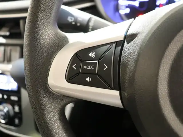 スバル ステラ カスタム R スマートアシスト 静岡県 2017(平29)年 5.6万km ナイトシャドーパープルクリスタルM ワンオーナー/純正オーディオ/CD・FM・AM・USB/衝突軽減ブレーキ/LKA/オートライト/ETC/スペアキー/取扱説明書/保証書
