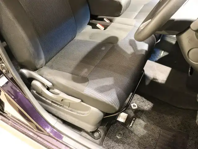 スバル ステラ カスタム R スマートアシスト 静岡県 2017(平29)年 5.6万km ナイトシャドーパープルクリスタルM ワンオーナー/純正オーディオ/CD・FM・AM・USB/衝突軽減ブレーキ/LKA/オートライト/ETC/スペアキー/取扱説明書/保証書