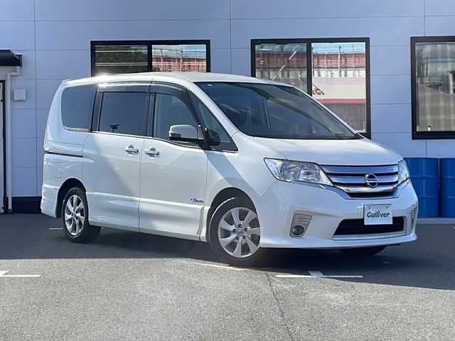 日産 セレナ ハイウェイスター Sハイブリッド 宮城県 2012(平24)年 7.9万km クリスタルホワイトパール フリップダウンモニター/純正SDナビ　【MC312D-W】/・Bluetooth接続/・フルセグTV/・DVD再生機能有/・AM/FM/バックカメラ/ETC/前後ドライブレコーダー/アイドリングストップ/横滑り防止装置/純正フロアマット/スマートキー/プッシュスタート/片側パワースライドドア/純正16インチアルミホイール/ドアバイザー/ウィンカーミラー