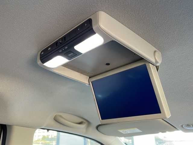 日産 セレナ ハイウェイスター Sハイブリッド 宮城県 2012(平24)年 7.9万km クリスタルホワイトパール フリップダウンモニター/純正SDナビ　【MC312D-W】/・Bluetooth接続/・フルセグTV/・DVD再生機能有/・AM/FM/バックカメラ/ETC/前後ドライブレコーダー/アイドリングストップ/横滑り防止装置/純正フロアマット/スマートキー/プッシュスタート/片側パワースライドドア/純正16インチアルミホイール/ドアバイザー/ウィンカーミラー