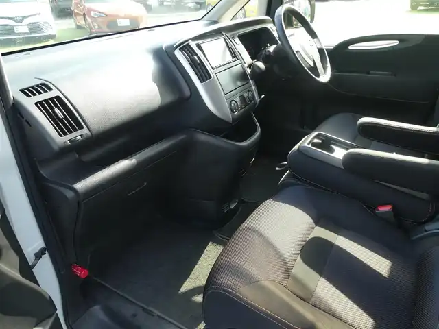 日産 セレナ ハイウェイスター 千葉県 2010(平22)年 17.5万km ホワイトパール 両側パワースライドドア/純正HDDナビ/地デジTV/【CD再生機能　Bluetooth接続】/バックカメラ/ETC/HID/フォグライト/ウインカーミラー/純正16インチアルミホイル/インテリジェントキー