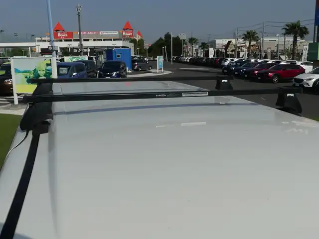 日産 セレナ ハイウェイスター 千葉県 2010(平22)年 17.5万km ホワイトパール 両側パワースライドドア/純正HDDナビ/地デジTV/【CD再生機能　Bluetooth接続】/バックカメラ/ETC/HID/フォグライト/ウインカーミラー/純正16インチアルミホイル/インテリジェントキー