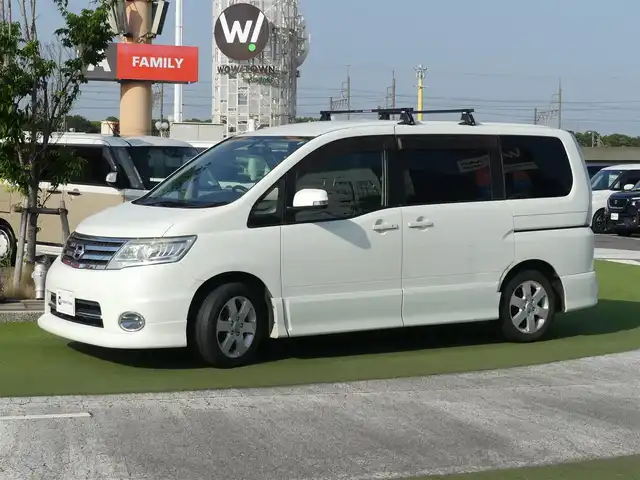 日産 セレナ ハイウェイスター 千葉県 2010(平22)年 17.5万km ホワイトパール 両側パワースライドドア/純正HDDナビ/地デジTV/【CD再生機能　Bluetooth接続】/バックカメラ/ETC/HID/フォグライト/ウインカーミラー/純正16インチアルミホイル/インテリジェントキー