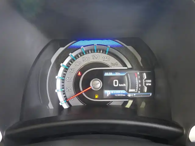 スズキ ハスラー HYBRID G 千葉県 2020(令2)年 1.3万km フェニックスレッドパール/ガンメタリック2トーンルーフ デュアルカメラブレーキサポート/アイドリングストップ/純正メモリーナビ/地デジTV/【DVD/CD再生機能　Bluetooth接続】/【Apple CarPlay　Android Auto対応】/全方位モニター/前席シートヒーター/ETC/リアコーナーセンサー/純正15インチアルミホイル/サイド/カーテンエアバッグ/携帯リモコン