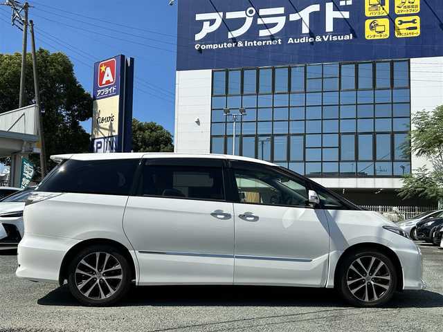トヨタ エスティマ アエラス プレミアムエディション 熊本県 2013(平25)年 4.5万km ホワイトパールクリスタルシャイン ワンオーナー/プッシュスタート/純正ナビ/（CD・DVD・フルセグTV・BTオーディオ・SD）/バックカメラ/ETC/純正18インチAW/両側パワースライドドア/クルーズコントロール/ハーフレザーシート/右前席パワーシート/HIDヘッドライト/オートライト/フォグライト/前後コーナーセンサー/ウィンカーミラー/純正フロアマット/純正ドアバイザー/新車保証書/取扱説明書/スマートスペアキー×1本