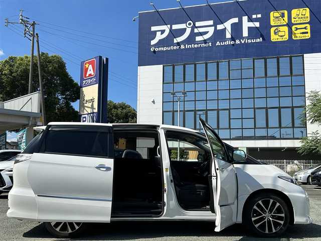 トヨタ エスティマ アエラス プレミアムエディション 熊本県 2013(平25)年 4.5万km ホワイトパールクリスタルシャイン ワンオーナー/プッシュスタート/純正ナビ/（CD・DVD・フルセグTV・BTオーディオ・SD）/バックカメラ/ETC/純正18インチAW/両側パワースライドドア/クルーズコントロール/ハーフレザーシート/右前席パワーシート/HIDヘッドライト/オートライト/フォグライト/前後コーナーセンサー/ウィンカーミラー/純正フロアマット/純正ドアバイザー/新車保証書/取扱説明書/スマートスペアキー×1本