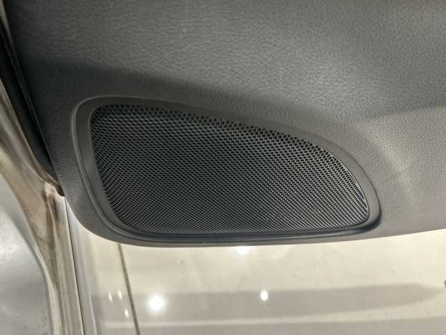 スズキ ワゴンＲ FZ 埼玉県 2014(平26)年 5.5万km シルキーシルバーメタリック レーダーブレーキサポート/ナビ/　　CD/SD/フルセグ/HIDヘッドライト/シートヒーター/純正14インチアルミホイール/ETC/スマートキー×2