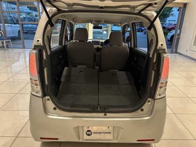 スズキ ワゴンＲ FZ 埼玉県 2014(平26)年 5.5万km シルキーシルバーメタリック レーダーブレーキサポート/ナビ/　　CD/SD/フルセグ/HIDヘッドライト/シートヒーター/純正14インチアルミホイール/ETC/スマートキー×2