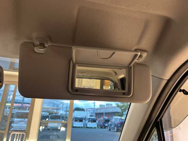 スズキ ワゴンＲ FZ 埼玉県 2014(平26)年 5.5万km シルキーシルバーメタリック レーダーブレーキサポート/ナビ/　　CD/SD/フルセグ/HIDヘッドライト/シートヒーター/純正14インチアルミホイール/ETC/スマートキー×2