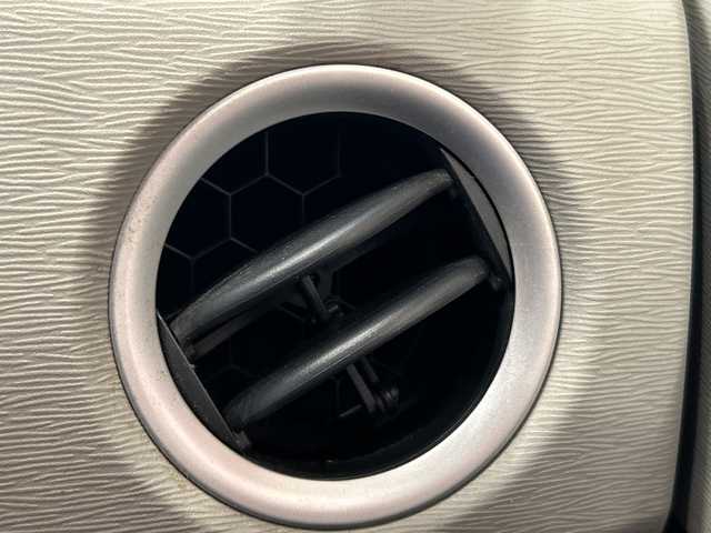 スズキ ワゴンＲ FZ 埼玉県 2014(平26)年 5.5万km シルキーシルバーメタリック レーダーブレーキサポート/ナビ/　　CD/SD/フルセグ/HIDヘッドライト/シートヒーター/純正14インチアルミホイール/ETC/スマートキー×2