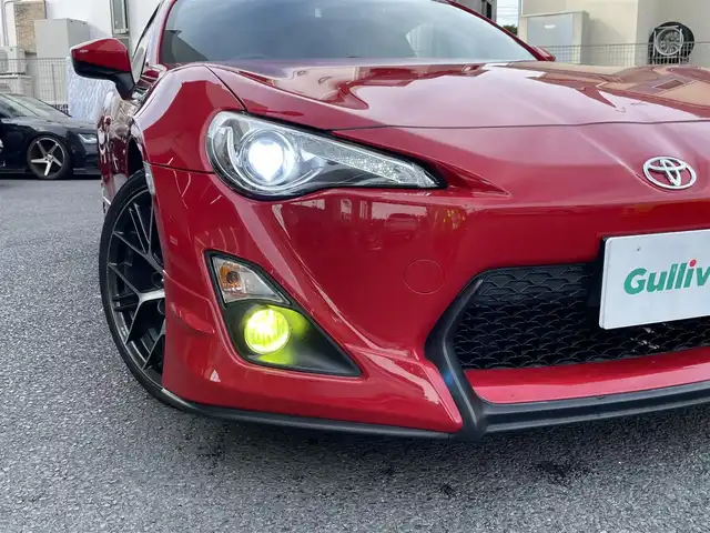 トヨタ ８６ GT エアロパッケージFT 神奈川県 2016(平28)年 11.6万km ピュアレッド BBS製純正18インチAW/純正エアロ/大型リアウィング/純正SDナビ・地デジTV/純正CD/DVD/SD/BT/バックカメラ/ETC/ドライブレコーダー/HIDライト/クルーズコントロール/パドルシフト/プッシュスタート/スマートキー×2/純正フロアマット/取扱説明書/保証書