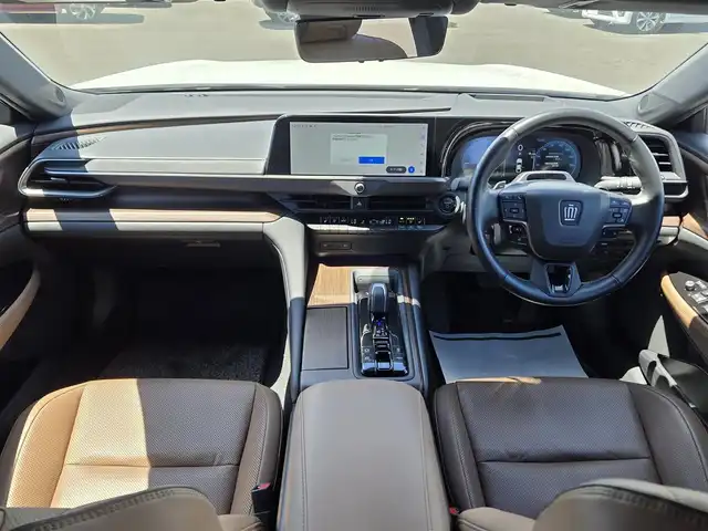 トヨタ クラウン Z 鹿児島県 2023(令5)年 4.6万km プレシャスホワイトパール レーダークルーズコントロール　/デジタルインナーミラー　/ブラックパッケージ(OP装備)/パノラマルーフ(OP装備)　/パノラミックビューモニター　/パワーバックドア　/パーキングアシスト　/全席シートヒーター／エアシート　/ステアリングヒーター/肩口パワーシート/純正前後ドライブレコーダー/ビルトインETC2.0/Bluetoothオーディオ/純正アルミホイール(20インチ)/プッシュスタート/スマートキー