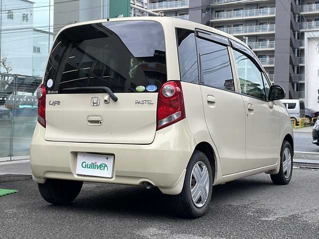 ホンダ ライフ パステル 高知県 2010(平22)年 6.4万km バニラクレム 純正オーディオ/(CD/AUX/AM/FM)/バックカメラ/スマートキー/純正ホイールキャップ/純正フロアマット/純正ドアバイザー/ハロゲンヘッドライト/電動格納ミラー/ヘッドランプレベライザー