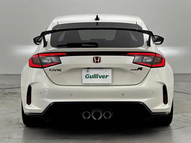 ホンダ シビック タイプR 福岡県 2023(令5)年 2.9万km チャンピオンシップホワイト ワンオーナー　/純正エアロ　/純正９型ＤＡナビ　/バックカメラ　/ブレンボキャリパー　/ＥＴＣ２．０　/ドラレコ　/アダプティブクルーズコントロール　/コーナーセンサー　/衝突被害軽減ブレーキ　/レーンキープ　/ＢＳＭ