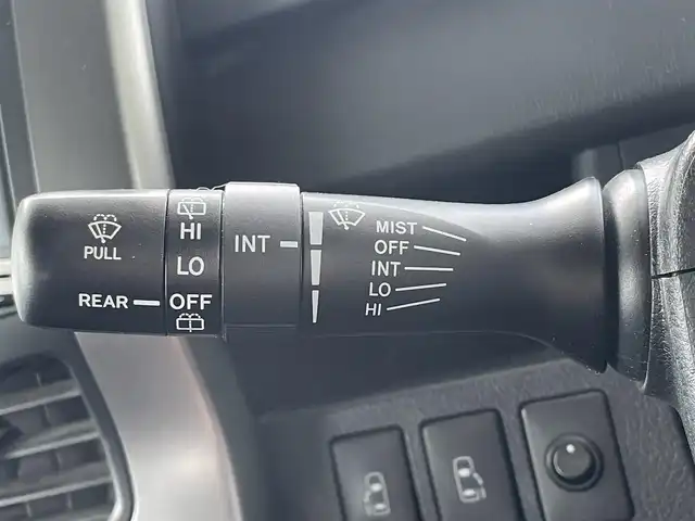 トヨタ ヴォクシー ZS 煌Ⅲ 兵庫県 2013(平25)年 9.5万km ボルドーマイカメタリック (株)IDOMが運営する【じしゃロン神戸名谷店】の自社ローン専用車両になりますこちらは現金またはオートローンご利用時の価格です。自社ローンご希望の方は別途その旨お申付け下さい。/登録時走行距離94816km/純正ナビCD/DVD/フルセグTV/Bluetooth/フリップダウンモニター/ビルトインETC/両側パワースライドドア/スマートキー/プッシュスタートボタン/リヤエアコン/オートライト/HIDヘッドライト/純正アルミホイール/純正フロアマット