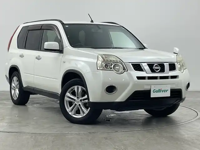 日産 エクストレイル 20X 群馬県 2011(平23)年 7.9万km ブリリアントホワイトパール ナビ　ルーフレール　全席シートヒーター　ダウンヒルアシストコントロール　横滑り防止機能　カプロンシート　ＥＴＣ　オートライト　ヘッドライトレベライザー　スマートキー　純正フロアマット　禁煙車