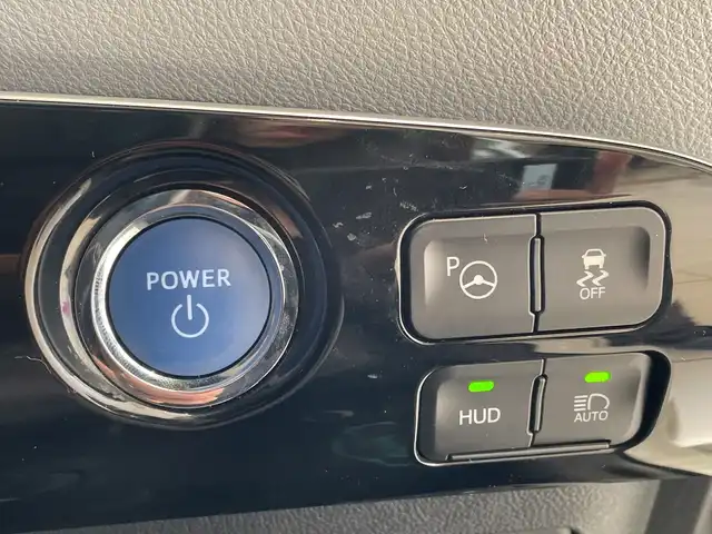 トヨタ プリウス A 長崎県 2019(平31)年 9.3万km ホワイトパールクリスタルシャイン セーフティーセンス/純正9インチSDナビ/　　Bluetooth/DVD/フルセグ/バックカメラ/ETC/LEDオートライト/MODELIISTAフルエアロ/純正15インチアルミホイール/運転席パワーシート/パーキングアシスト/クルーズコントロール