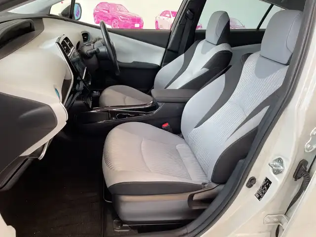 トヨタ プリウス A 長崎県 2019(平31)年 9.3万km ホワイトパールクリスタルシャイン セーフティーセンス/純正9インチSDナビ/　　Bluetooth/DVD/フルセグ/バックカメラ/ETC/LEDオートライト/MODELIISTAフルエアロ/純正15インチアルミホイール/運転席パワーシート/パーキングアシスト/クルーズコントロール