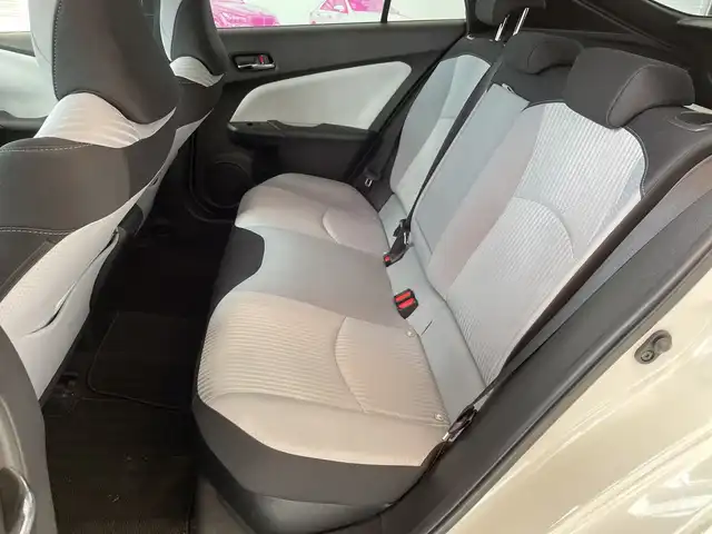 トヨタ プリウス A 長崎県 2019(平31)年 9.3万km ホワイトパールクリスタルシャイン セーフティーセンス/純正9インチSDナビ/　　Bluetooth/DVD/フルセグ/バックカメラ/ETC/LEDオートライト/MODELIISTAフルエアロ/純正15インチアルミホイール/運転席パワーシート/パーキングアシスト/クルーズコントロール