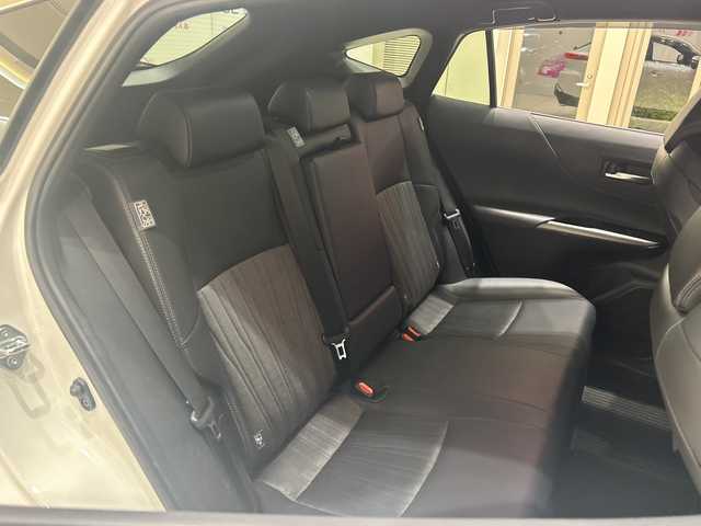 トヨタ ハリアー ハイブリッド G 埼玉県 2024(令6)年 1.6万km プラチナホワイトパールマイカ セーフティセンス/純正SDナビ/　　BT/USB/フルセグ/バックカメラ/パワーバックドア/レーダークルーズコントロール/レーンキープアシスト/オートブレーキホールド/LEDヘッドライト/パワーシート/ハーフレザーシート/純正18インチアルミホイール/ETC2.0/スマートキー/禁煙車