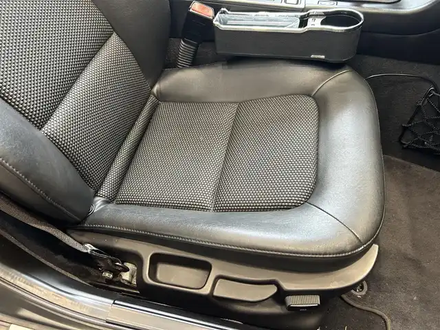 ＢＭＷ ＢＭＷ Ｚ３ ロードスター 2．0 大阪府 1999(平11)年 8.4万km シルバー 黒革/パワーシート/ETC/レーダー探知機/純正17インチAW
