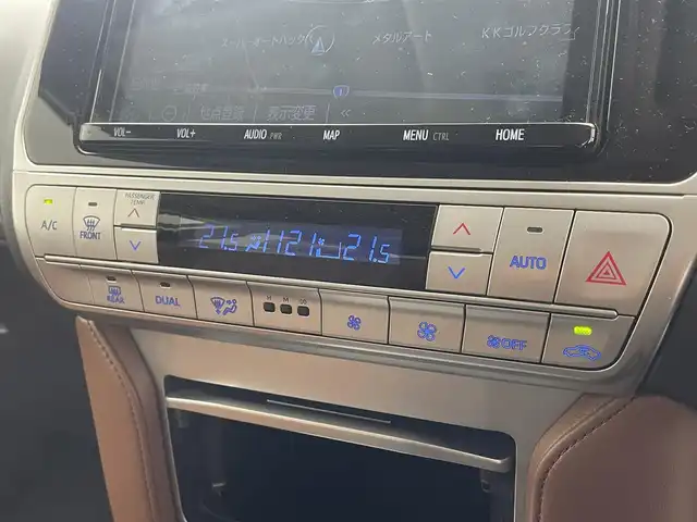 トヨタ ランドクルーザー プラド TX-L 70thアニバーサリーLTD 滋賀県 2022(令4)年 4.3万km ブラック 純正9インチナビ/【Bluetooth/CD/DVD/フルセグTV】/茶レザーシート/サンルーフ/バックカメラ/クリアランスソナー/追従クルーズコントロール/LEDヘッドライト/オートマチックハイビーム/衝突軽減ブレーキ/D/Nパワーシート/D/Nシートヒーター/D/Nシートベンチレーション/ビルトインETC2.0/MTモード付AT/純正フロアマット/プッシュスタート/スマートキー/ステアリングリモコン