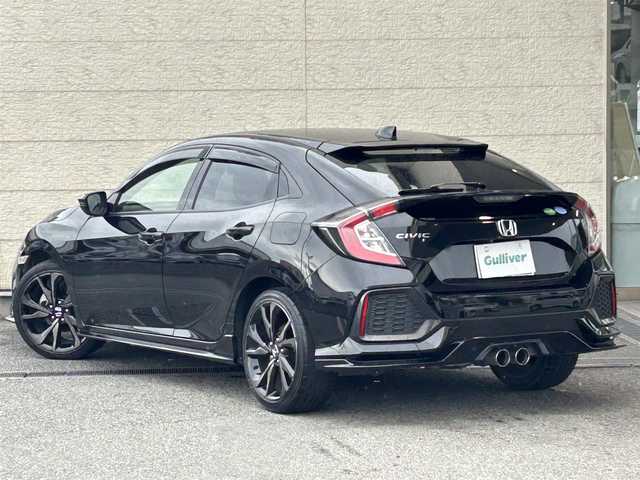 ホンダ シビック ハッチバック ホンダセンシング 兵庫県 2018(平30)年 4.5万km クリスタルブラックパール ワンオーナー/純正ディーラーナビ/（CD/DVD/BT/フルセグ）/バックカメラ/ホンダセンシング/レーンキーピングサポート/レーダークルーズコントロール/前席シートヒーター/LEDヘッドライト/AUTOライト/スマートキー/保証書/取扱説明書