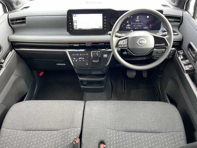 日産 サクラ X 三重県 2023(令5)年 3.5万km チタニウムグレーM/シルキーホワイト 純正9型ナビ/バックカメラ/フルセグTV/ETC/USB入力/ステアリングスイッチ/ブレーキオートホールド/LEDヘッドライト/オートハイビーム/電動格納ミラー