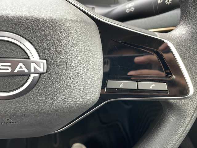 日産 サクラ X 三重県 2023(令5)年 3.5万km チタニウムグレーM/シルキーホワイト 純正9型ナビ/バックカメラ/フルセグTV/ETC/USB入力/ステアリングスイッチ/ブレーキオートホールド/LEDヘッドライト/オートハイビーム/電動格納ミラー