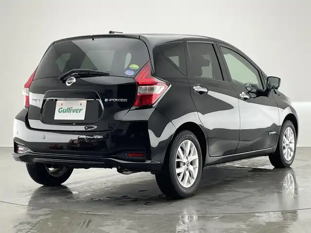 日産 ノート e－パワー X Vセレクション 愛知県 2020(令2)年 5.2万km スーパーブラック 純正ナビ　全方位カメラ　ＥＴＣ２．０　禁煙車　スマートルームミラー　純正ドラレコ　フルセグＴＶ　Ｂｌｕｅｔｏｏｔｈ　エマージェンシーブレーキ　衝突軽減　車線逸脱　ＬＥＤオートライト　コーナーセンサー