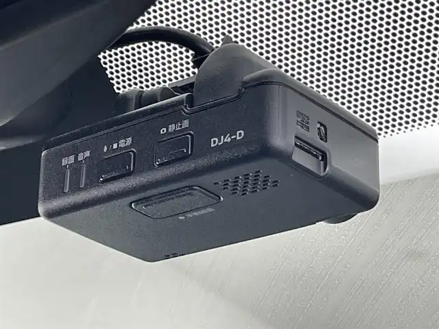 日産 ノート e－パワー X Vセレクション 愛知県 2020(令2)年 5.2万km スーパーブラック 純正ナビ　全方位カメラ　ＥＴＣ２．０　禁煙車　スマートルームミラー　純正ドラレコ　フルセグＴＶ　Ｂｌｕｅｔｏｏｔｈ　エマージェンシーブレーキ　衝突軽減　車線逸脱　ＬＥＤオートライト　コーナーセンサー