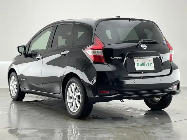 日産 ノート e－パワー X Vセレクション 愛知県 2020(令2)年 5.2万km スーパーブラック 純正ナビ　全方位カメラ　ＥＴＣ２．０　禁煙車　スマートルームミラー　純正ドラレコ　フルセグＴＶ　Ｂｌｕｅｔｏｏｔｈ　エマージェンシーブレーキ　衝突軽減　車線逸脱　ＬＥＤオートライト　コーナーセンサー